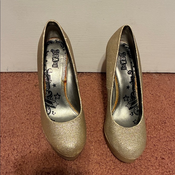 trash Shoes - Vintage Trash Gold Glitter Women's Heels